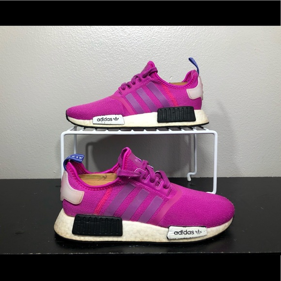 adidas nmd vivid pink
